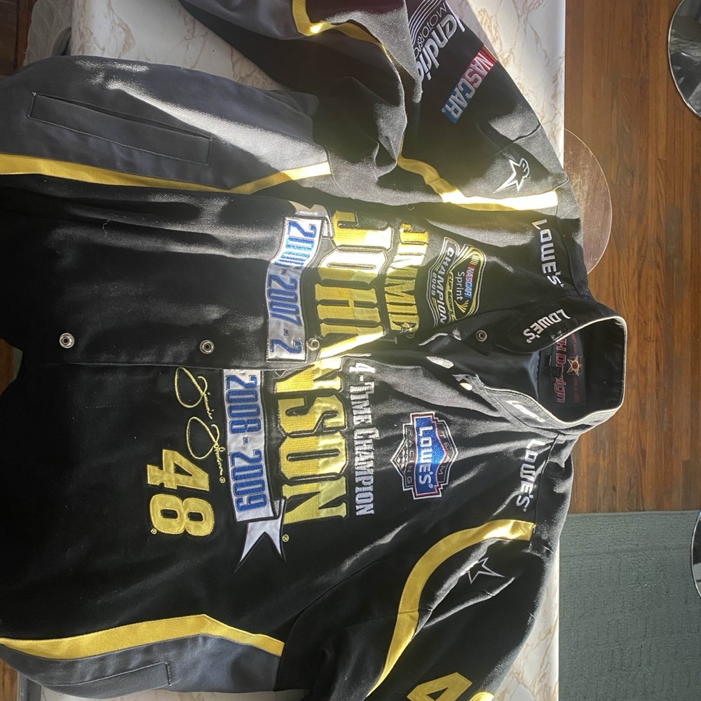 Jimmie Johnson #48 Lowe’s jacket